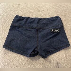 Fleo Shorts -  XS